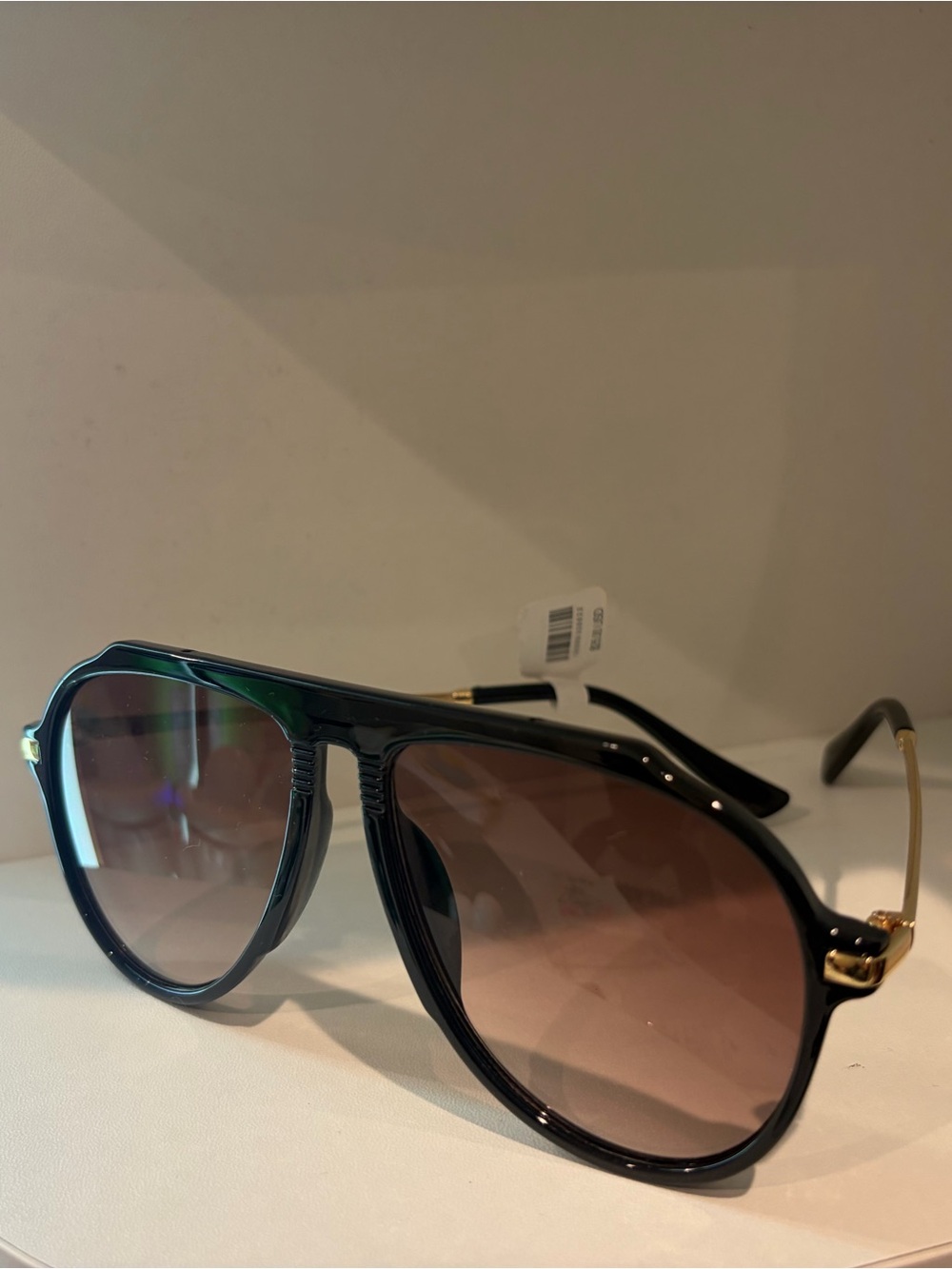 Aviator Sunglasses in Black with Brown Gradient Lenses